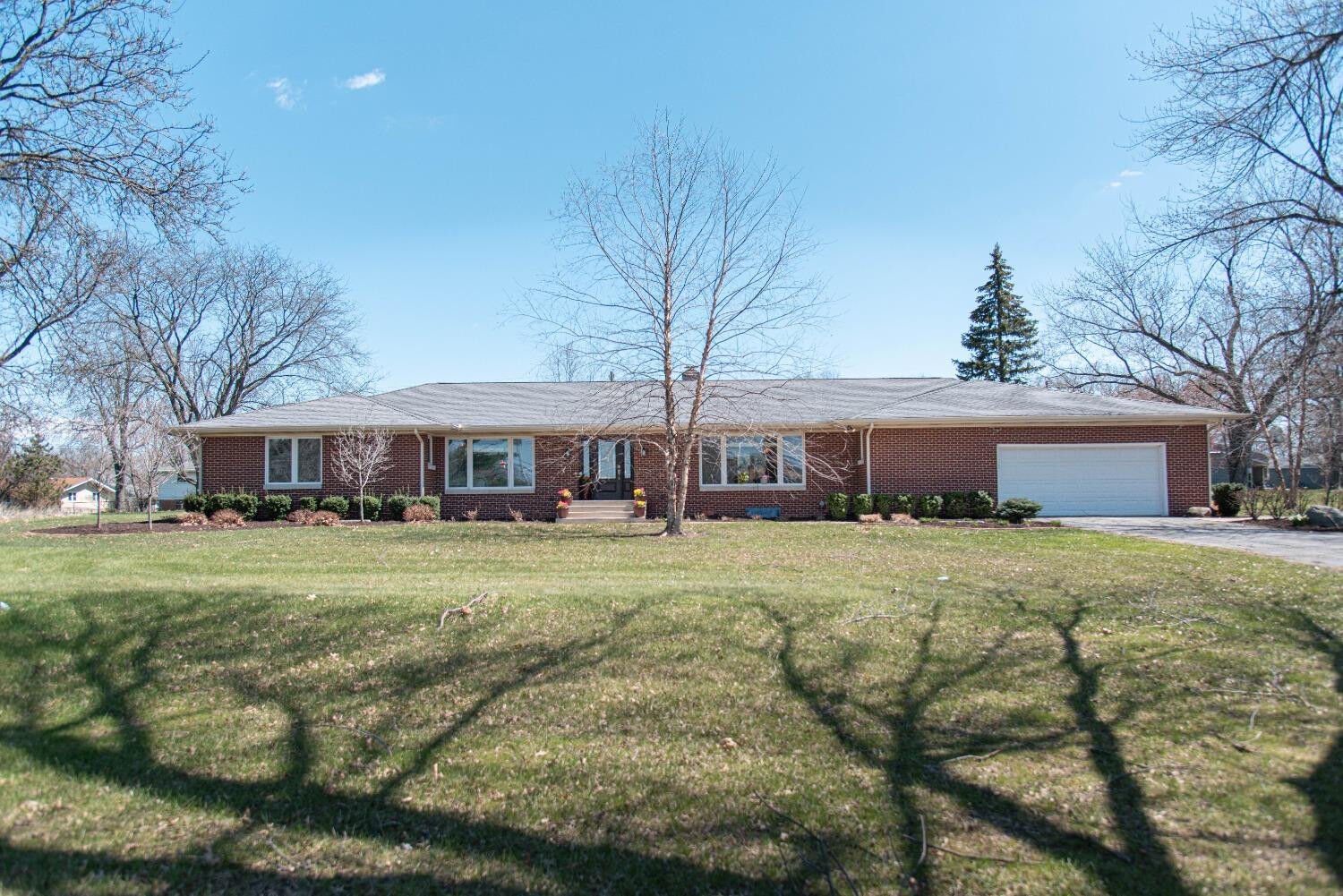 Property Photo:  468 Lake Street  IN 46307 