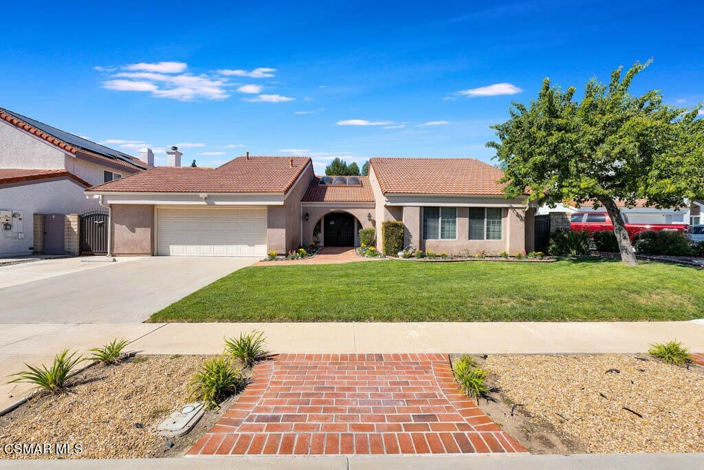 Property Photo:  2365 Sally Street  CA 93065 