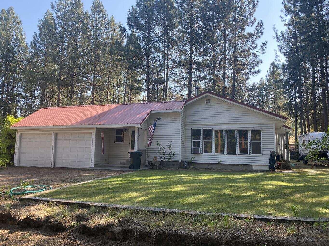 Property Photo:  138711 Rainbow Circle  OR 97737 