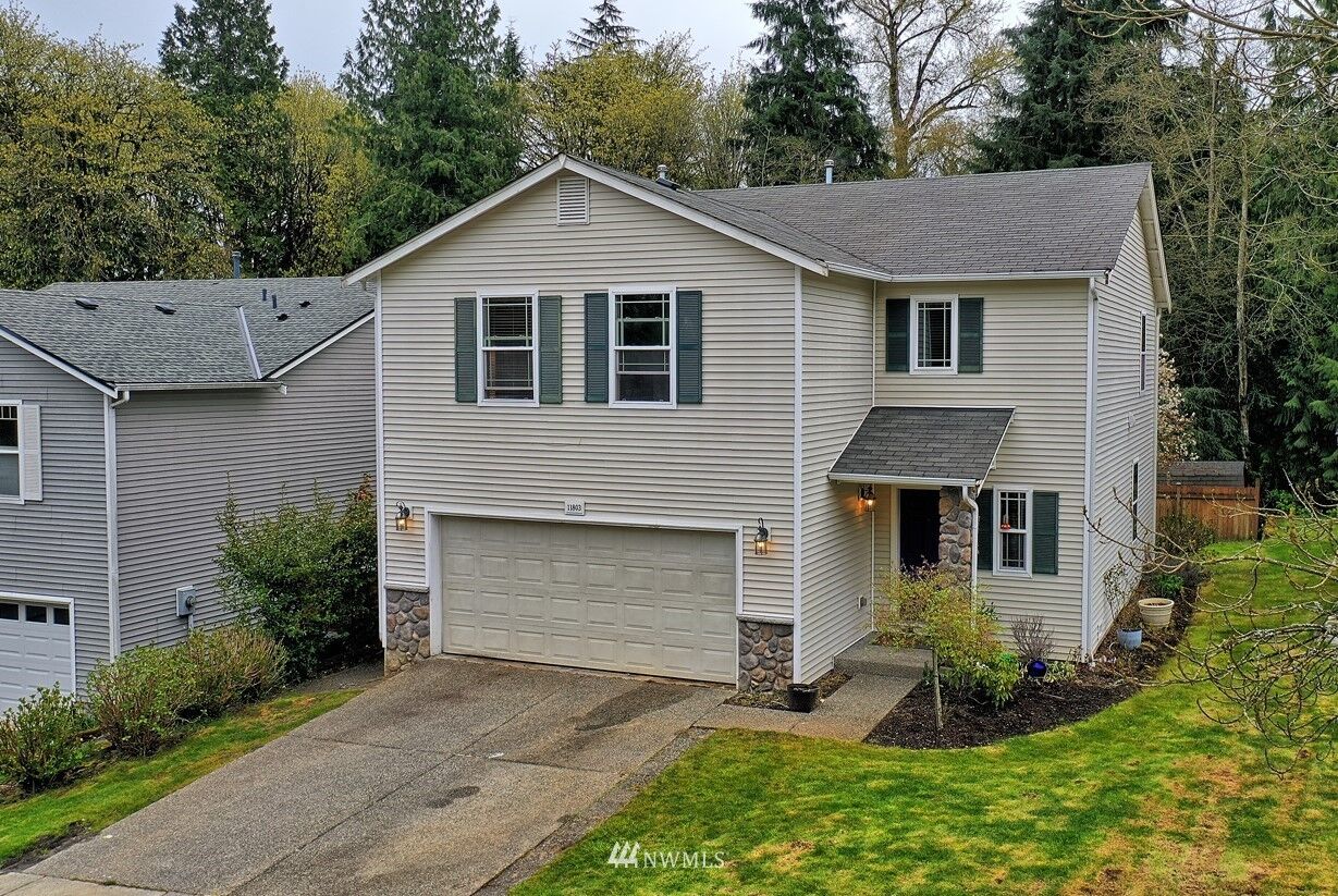 Property Photo:  11803 56th Avenue SE  WA 98208 