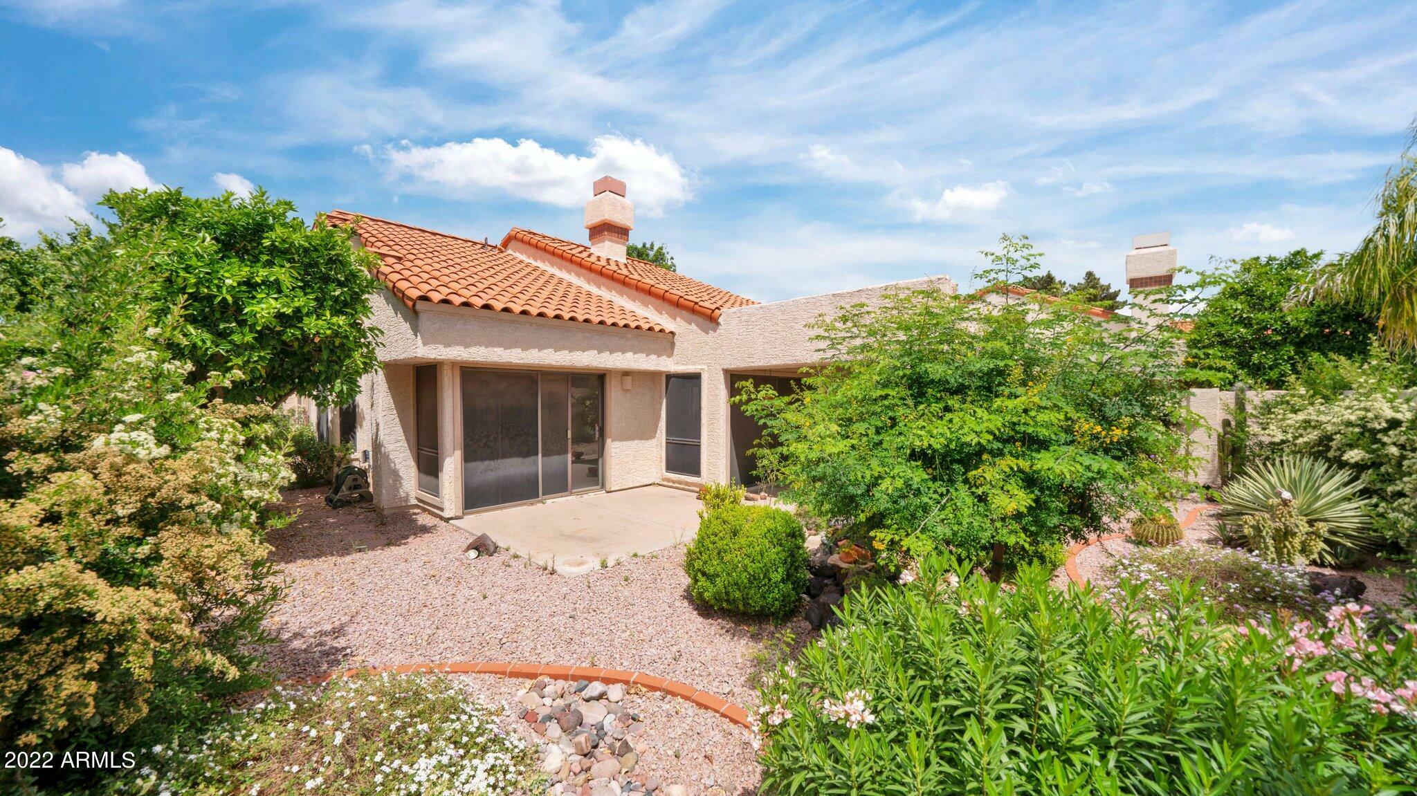 Property Photo: 10087 E San Salvador Drive AZ 85258