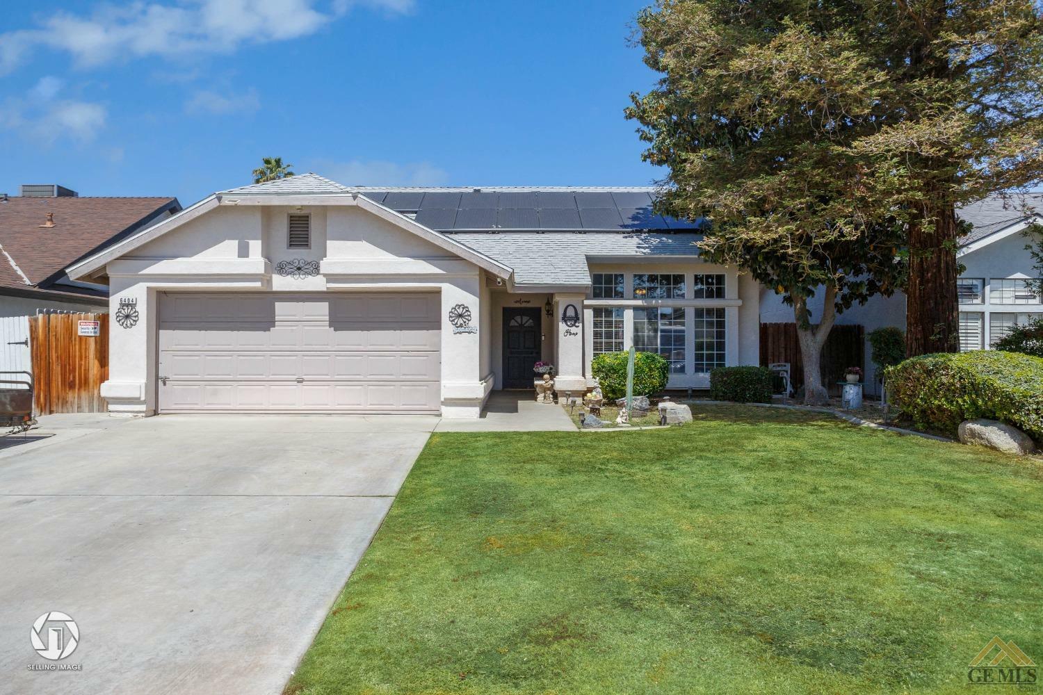 Property Photo:  6404 Ambergrove Street  CA 93313 