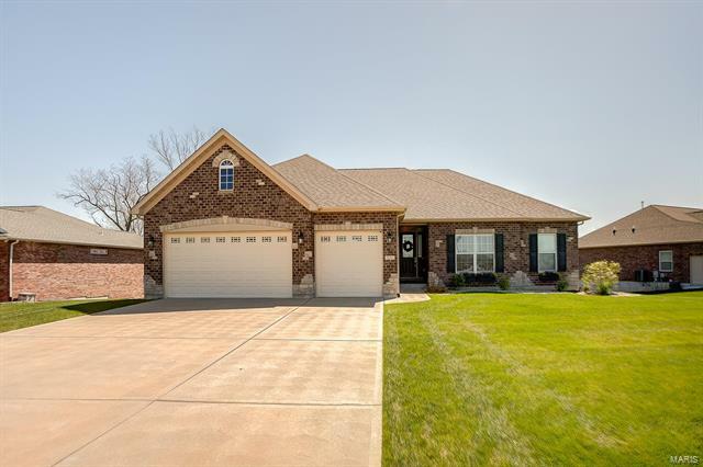 Property Photo:  626 Laura Court  IL 62236 