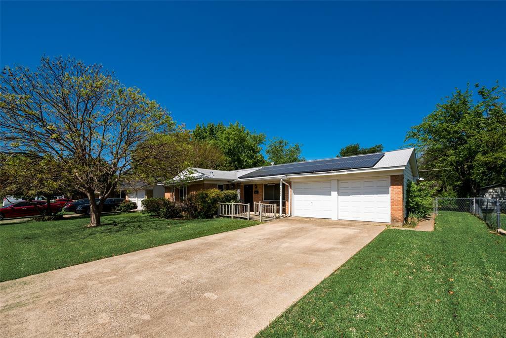 Property Photo:  13809 Janwood Lane  TX 75234 