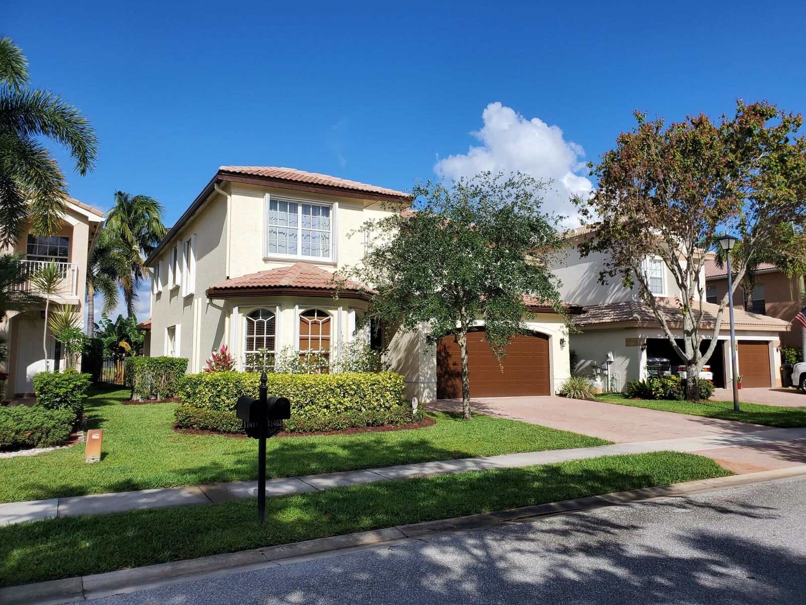 Property Photo:  11403 Millpond Greens Drive  FL 33473 