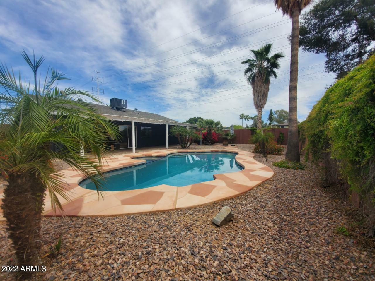 Property Photo:  307 W Santa Cruz Drive  AZ 85282 