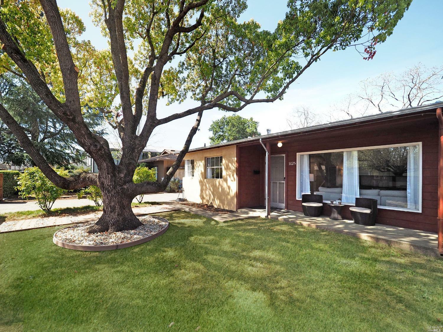 Property Photo:  1025 2nd Street  CA 94945 