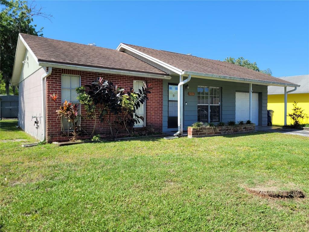 Property Photo: 7206 Daggett Terrace FL 34655