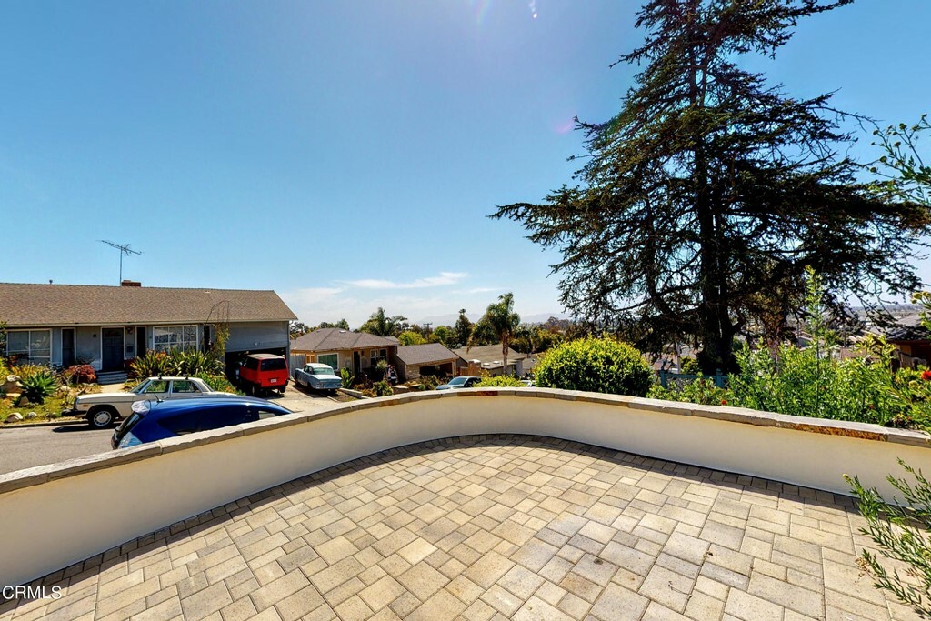 Property Photo:  2173 Anthony Drive  CA 93003 