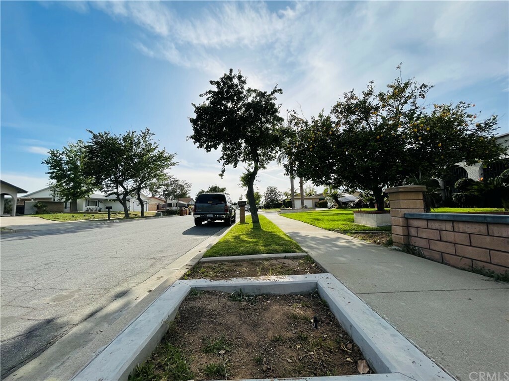 Property Photo:  2425 N Fillmore Avenue  CA 92377 