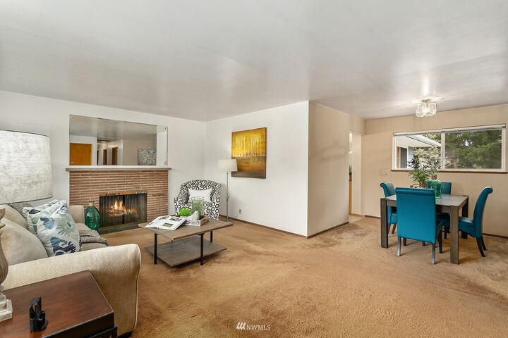 Property Photo:  11420 SE 182nd Street  WA 98055 