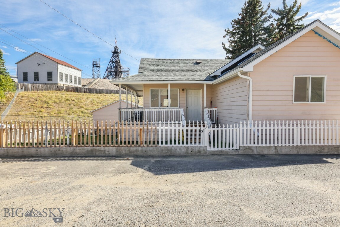 Property Photo:  40 Blue Wing Street  MT 59701 