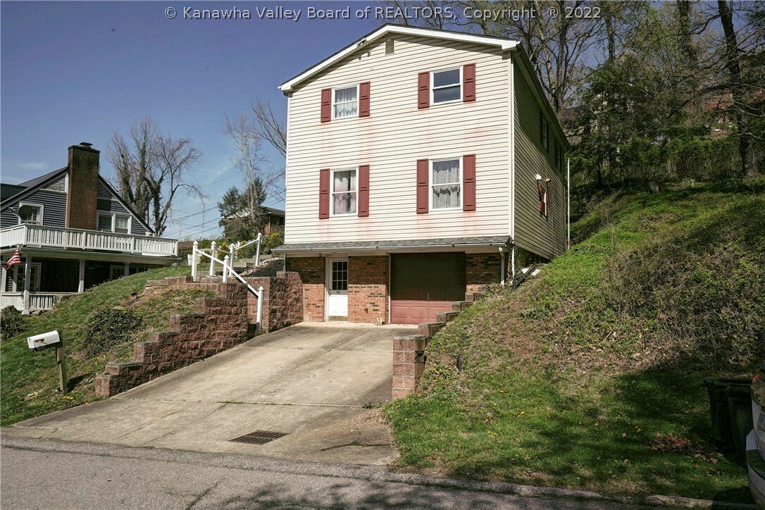 Property Photo:  134 Swarthmore Avenue  WV 25302 