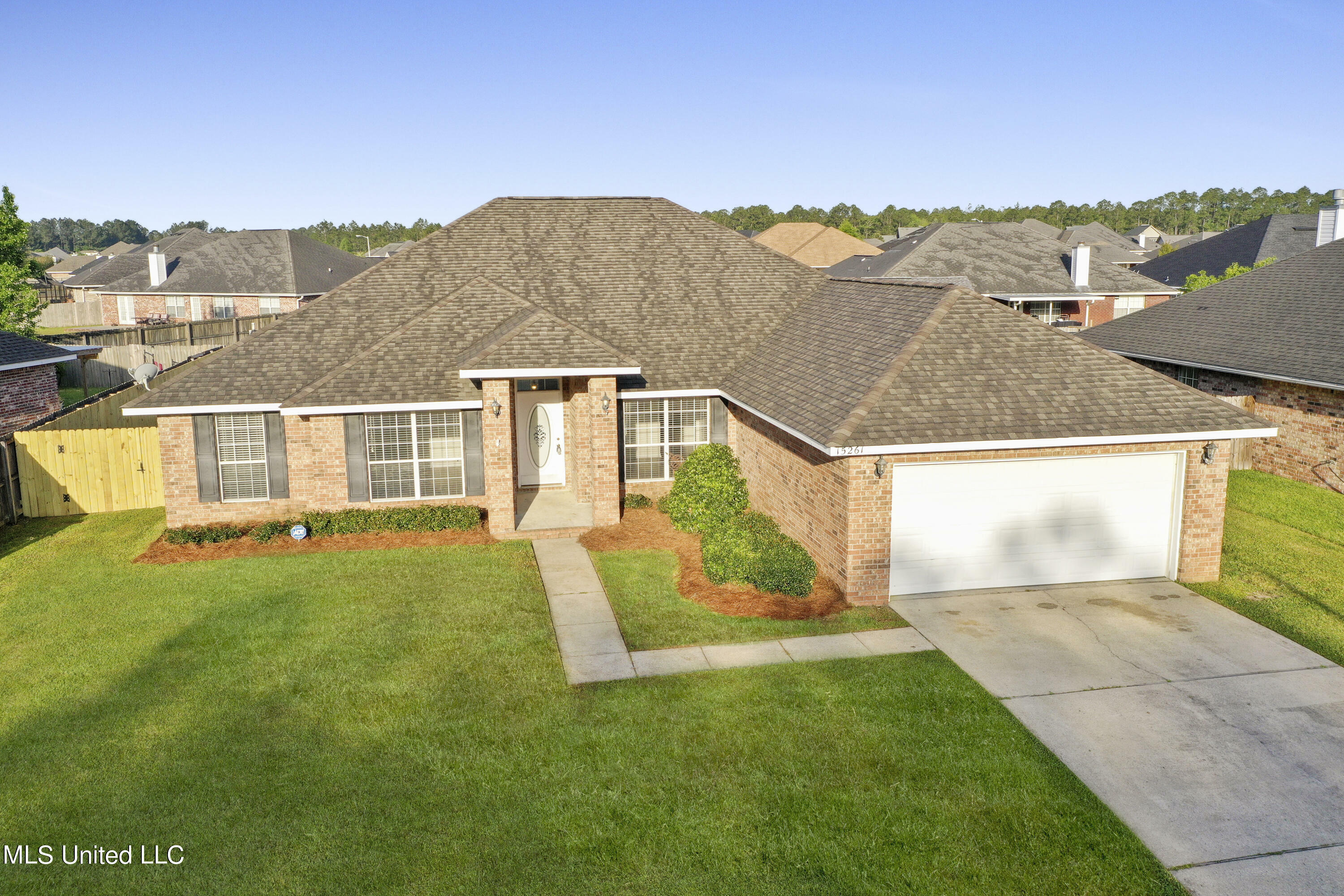 Property Photo:  15261 Haversham Place  MS 39540 