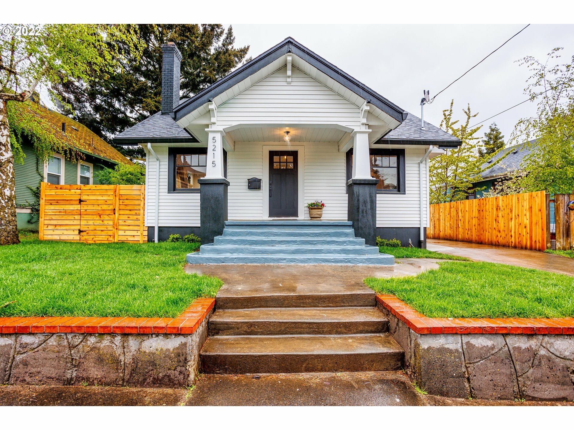Property Photo:  5215 NE 23rd Ave  OR 97211 
