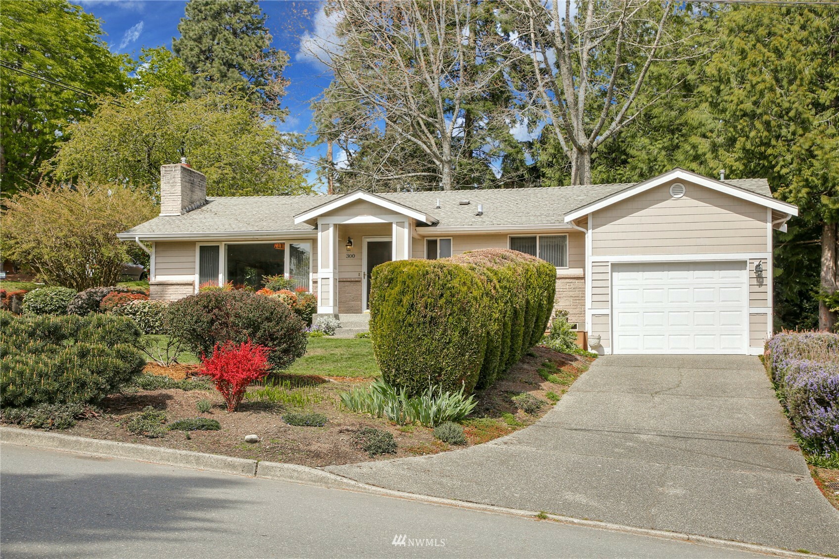 Property Photo: 300 11th Place WA 98033