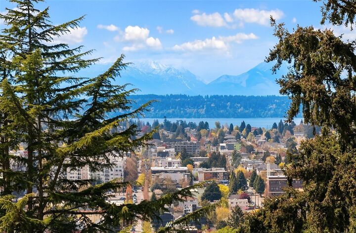 101 NW 58th Street 7  Seattle WA 98107 photo