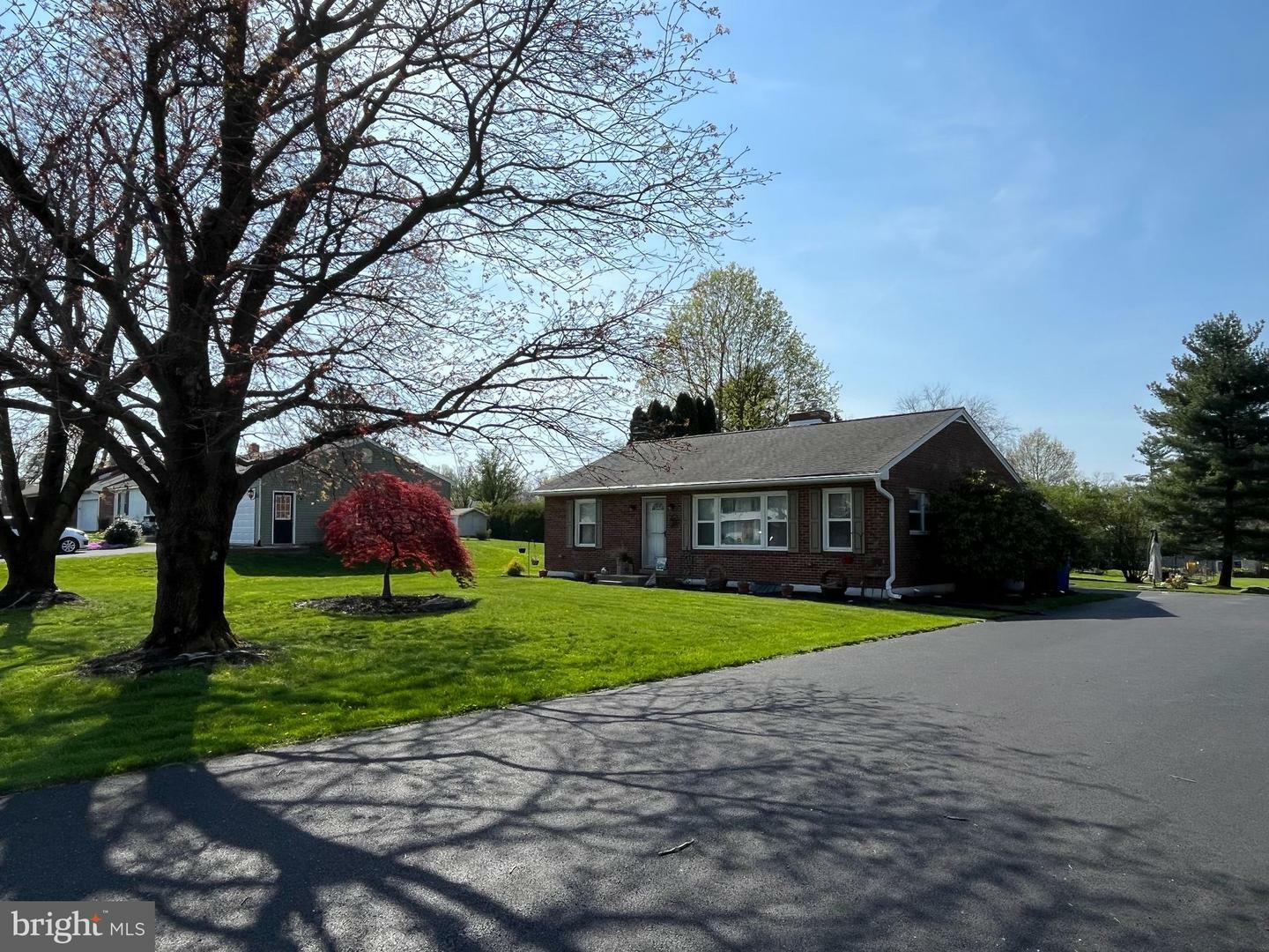 Property Photo: 829 Old Forge Road PA 17070