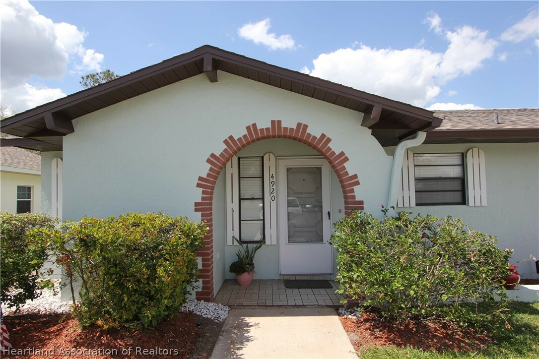 Property Photo:  4920 Granada Boulevard  FL 33872 