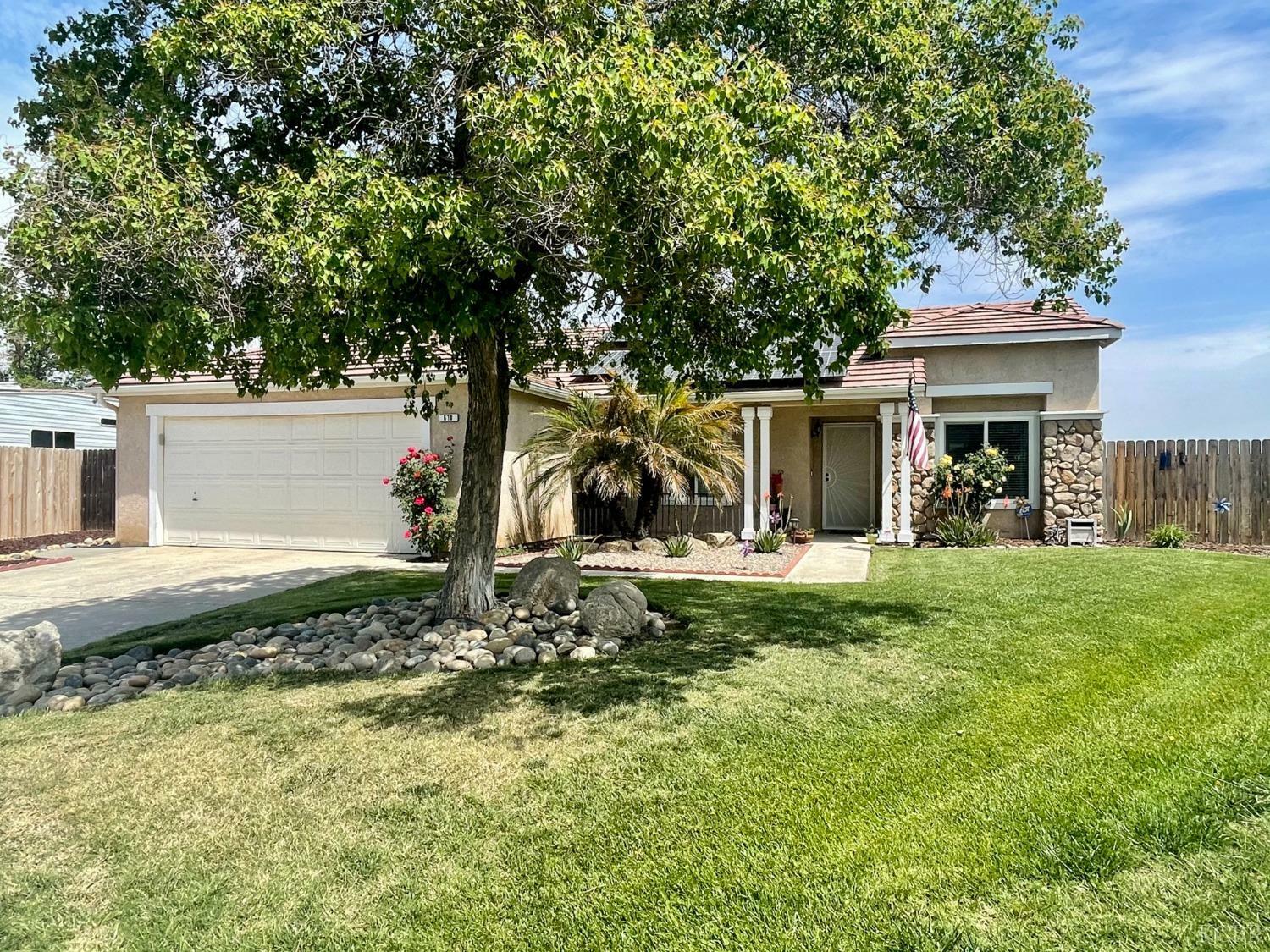 Property Photo:  678 Clairmont Court  CA 93230 