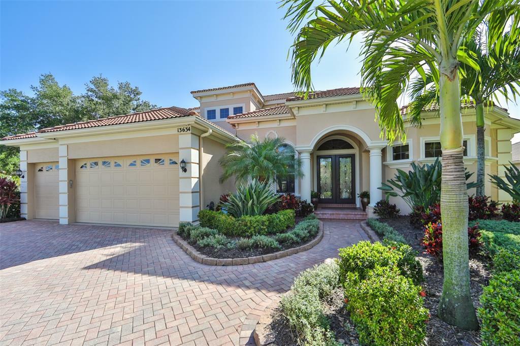 Property Photo:  13634 Legends Walk Terrace  FL 34202 