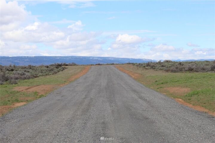 Property Photo: 6 Xxx Tipton Road WA 98926