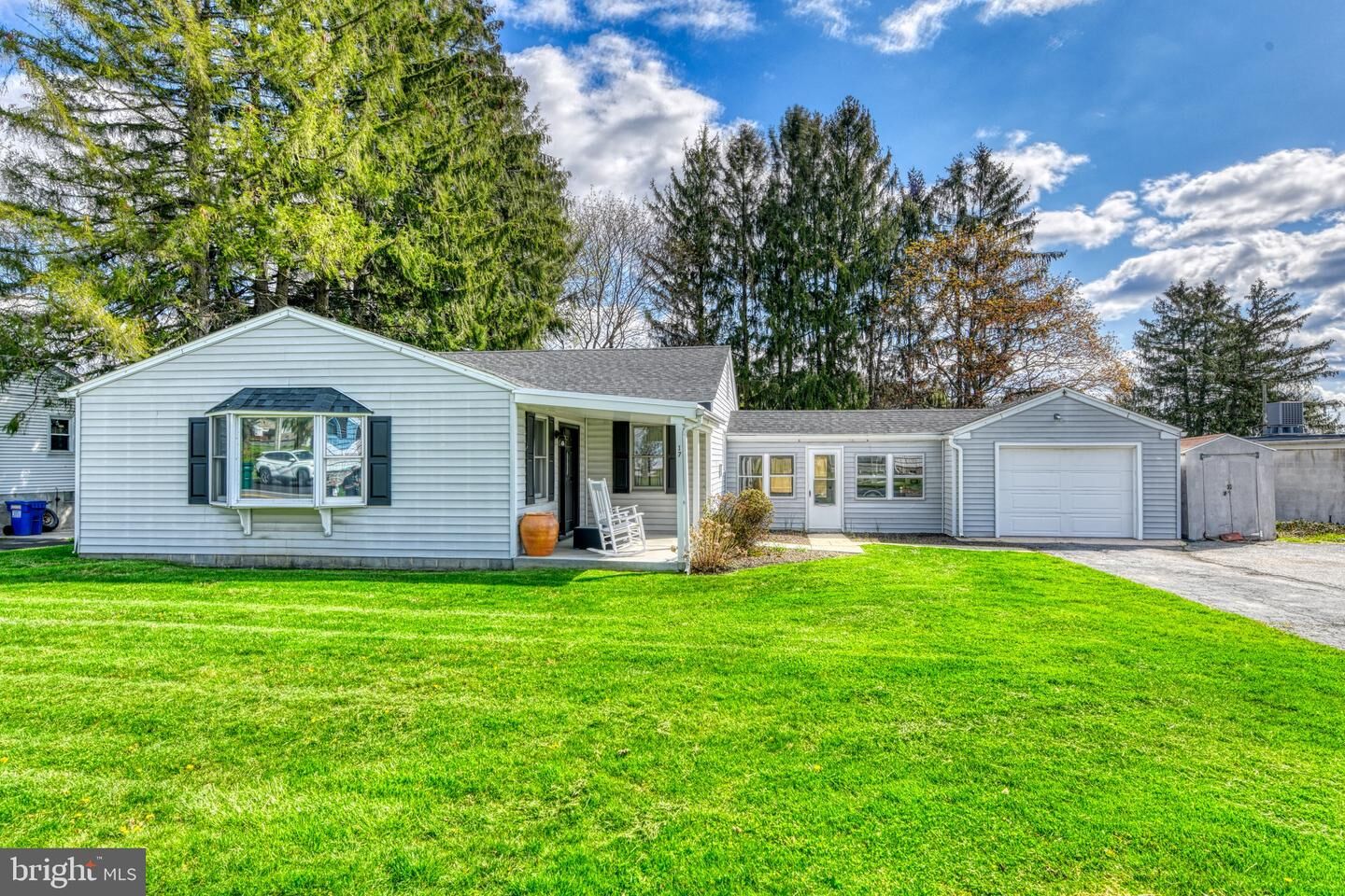 Property Photo:  17 Antietam Road  PA 19560 
