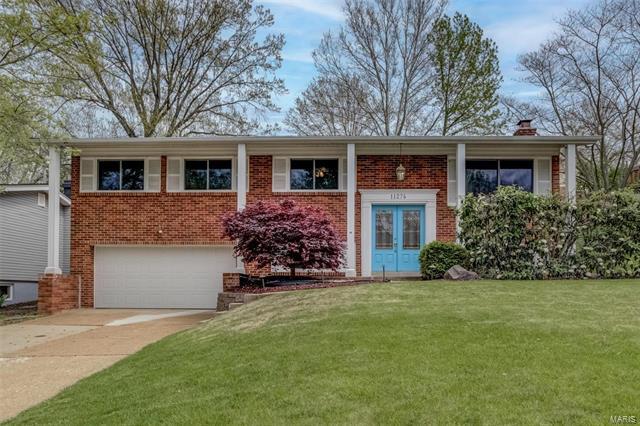 11274 Briarstone Drive  St Louis MO 63126 photo
