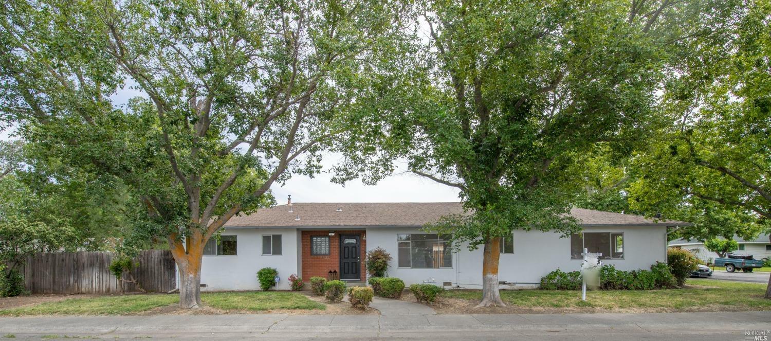 Property Photo:  350 N 7th Street  CA 95620 