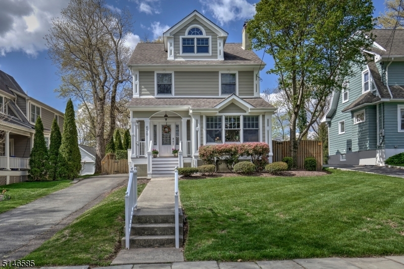 Property Photo: 670 Summit Ave NJ 07090