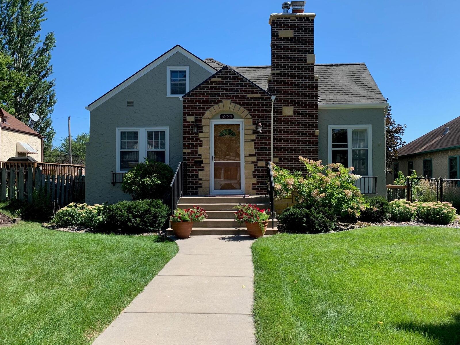 Property Photo:  5233 Bloomington Avenue  MN 55417 
