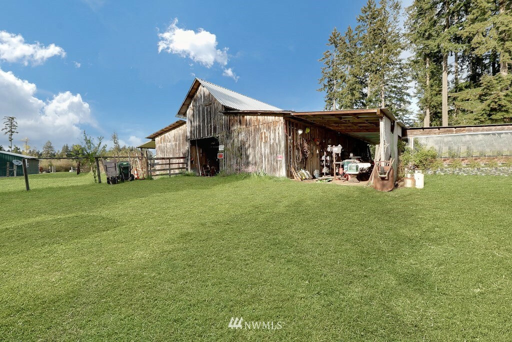 Property Photo: 29403 56th Avenue S WA 98580