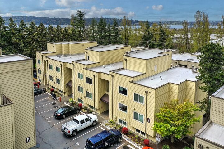 Property Photo:  5844 NE 75th Street C202  WA 98115