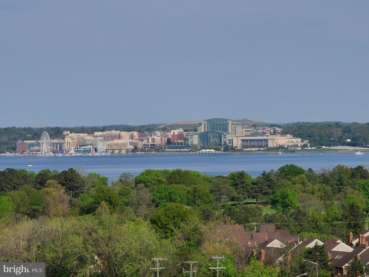 2059 Huntington Avenue 915  Alexandria VA 22303 photo