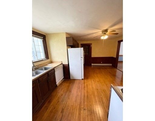 Property Photo:  37 Sampson St 37  MA 01560 