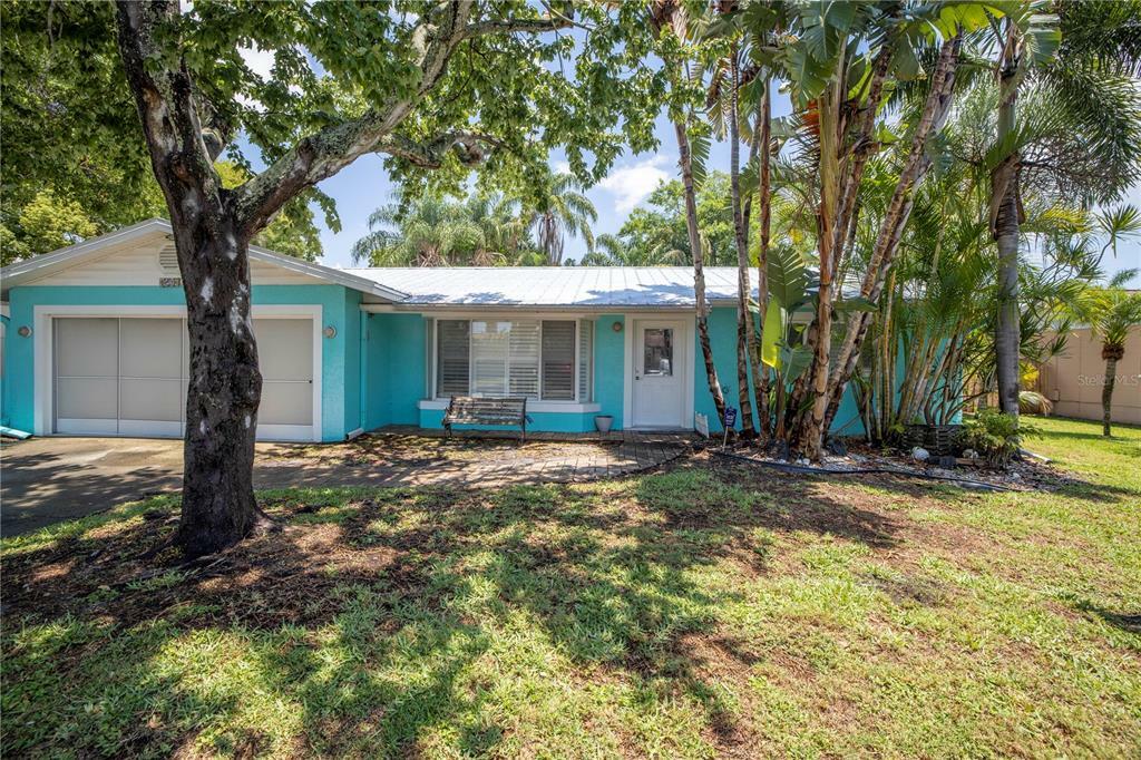 Property Photo:  12173 111th Lane  FL 33778 