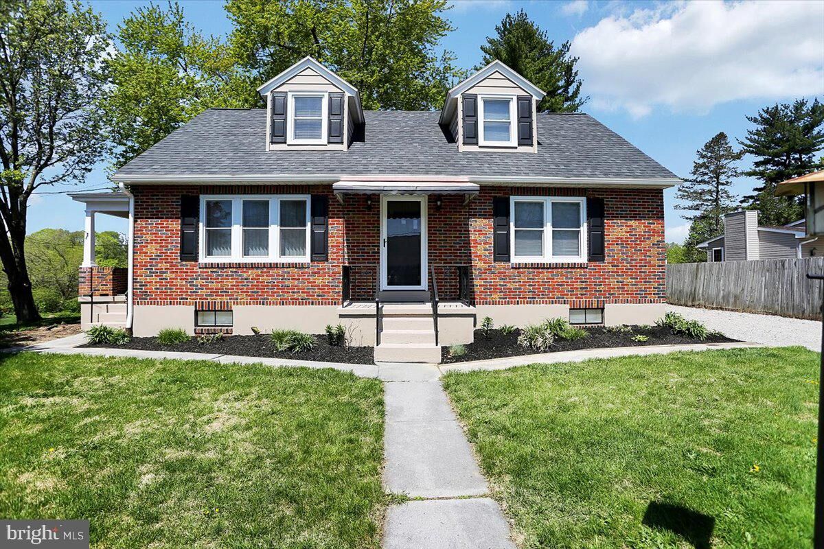 Property Photo: 301 Light Street PA 17046
