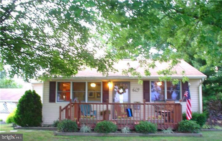 Property Photo: 649 S Broadway NJ 08070