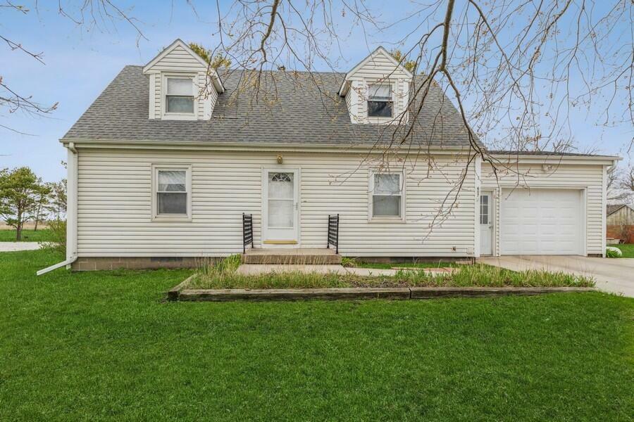 Property Photo:  605 Giddings Street  IA 50134 