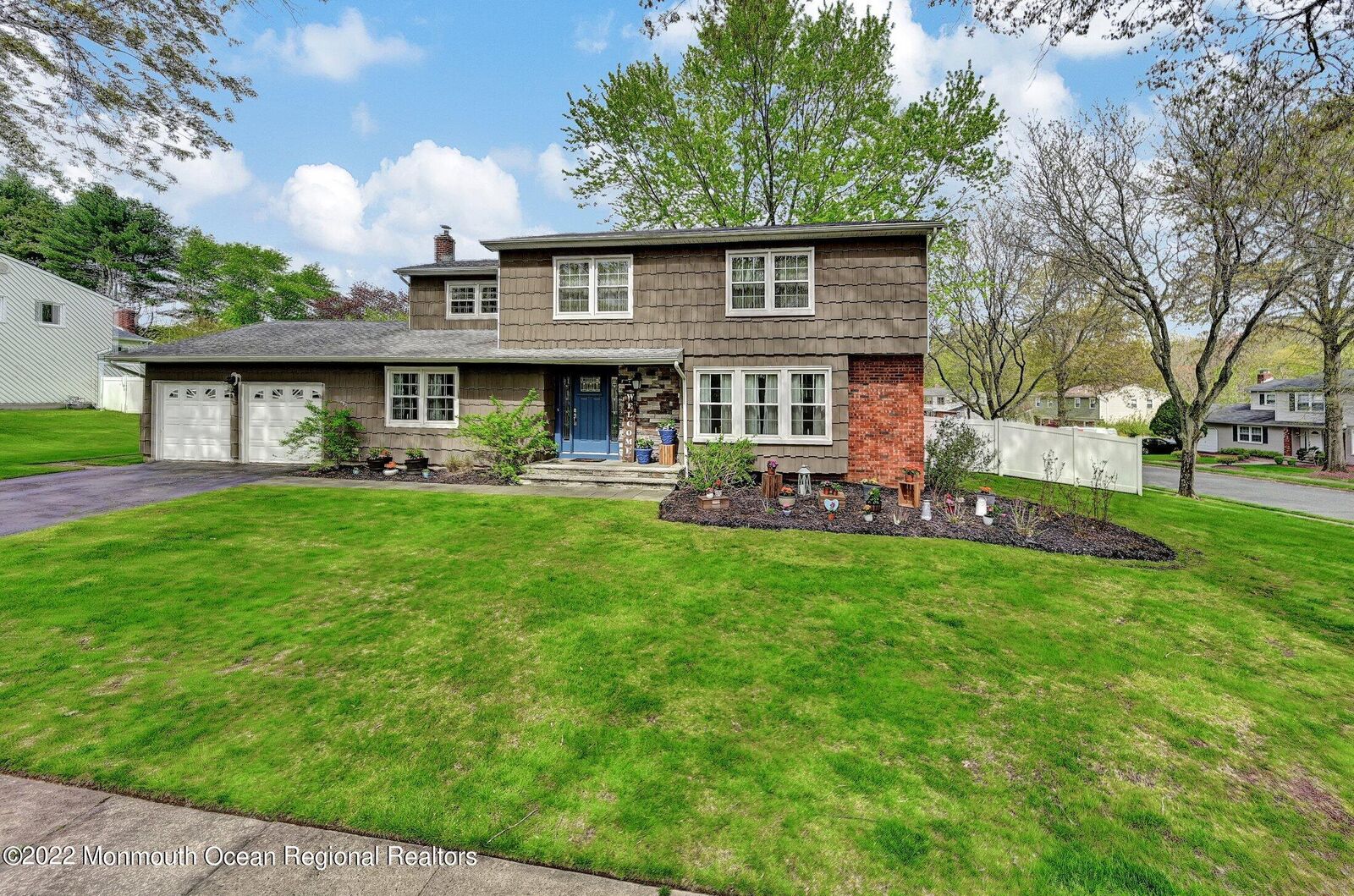 Property Photo:  9 Whitney Drive  NJ 07746 