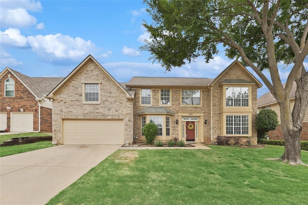 Property Photo: 3321 Camden Drive TX 75028
