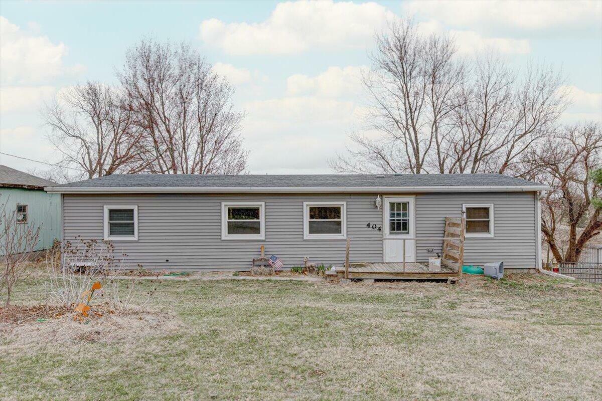 Property Photo:  404 Cipher  Street  IA 51549 