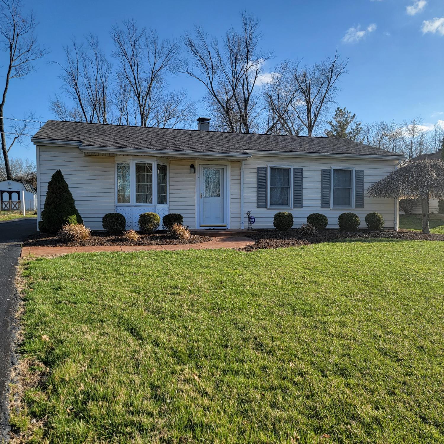 Property Photo: 1051 McKelvey Rd OH 45231