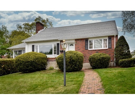 Property Photo: 7 Day Hill Road MA 01702