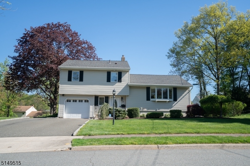 Property Photo:  13 Fenner Pl  NJ 07470 