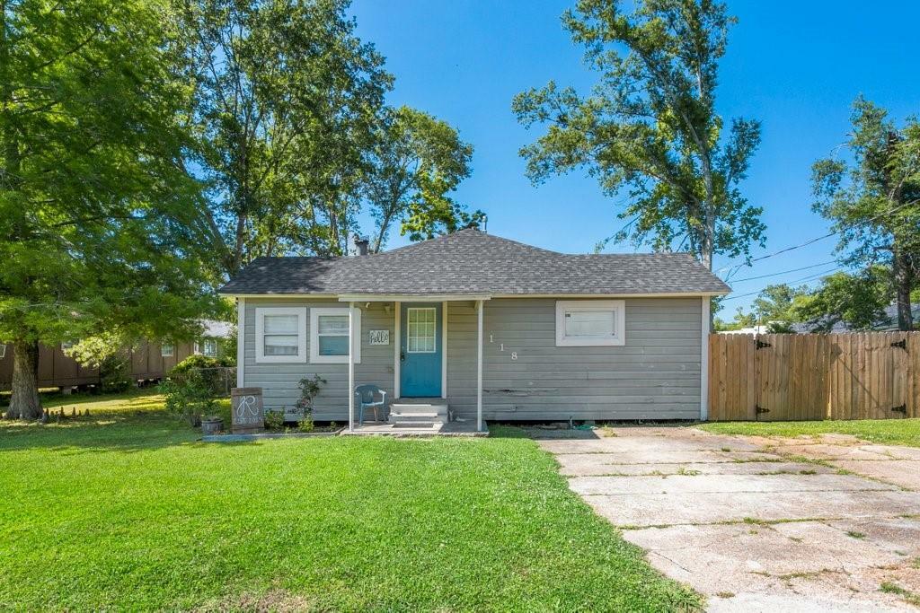 118 Gordon Street  Dequincy LA 70633 photo