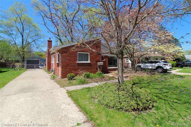 Property Photo:  4680 Monroe Street  MI 48125 