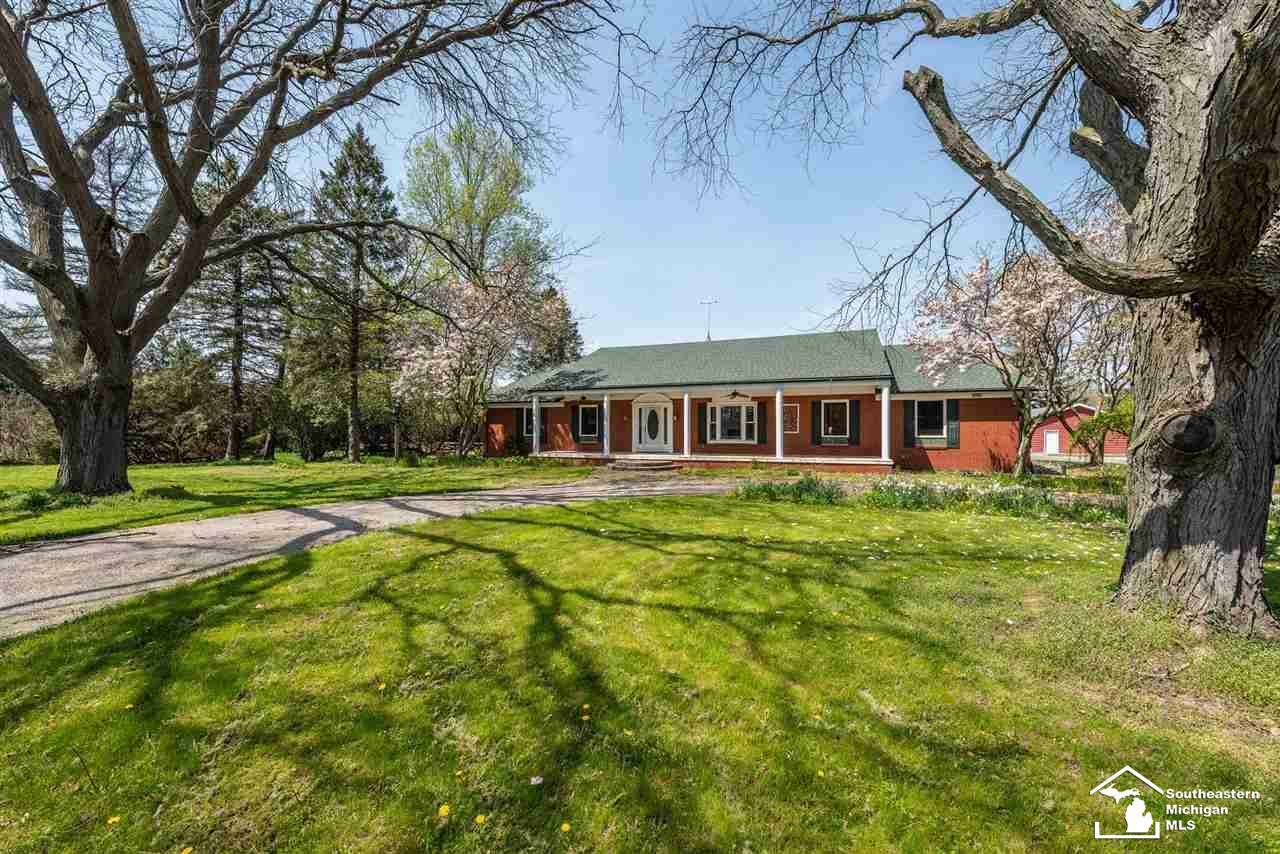 Property Photo:  2306 Yargerville Rd  MI 48145 