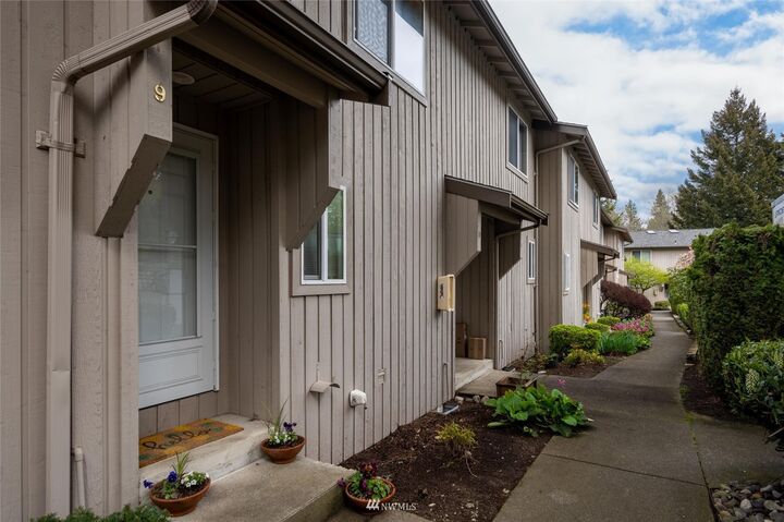1305 W Clearbrook Drive 9  Bellingham WA 98229 photo