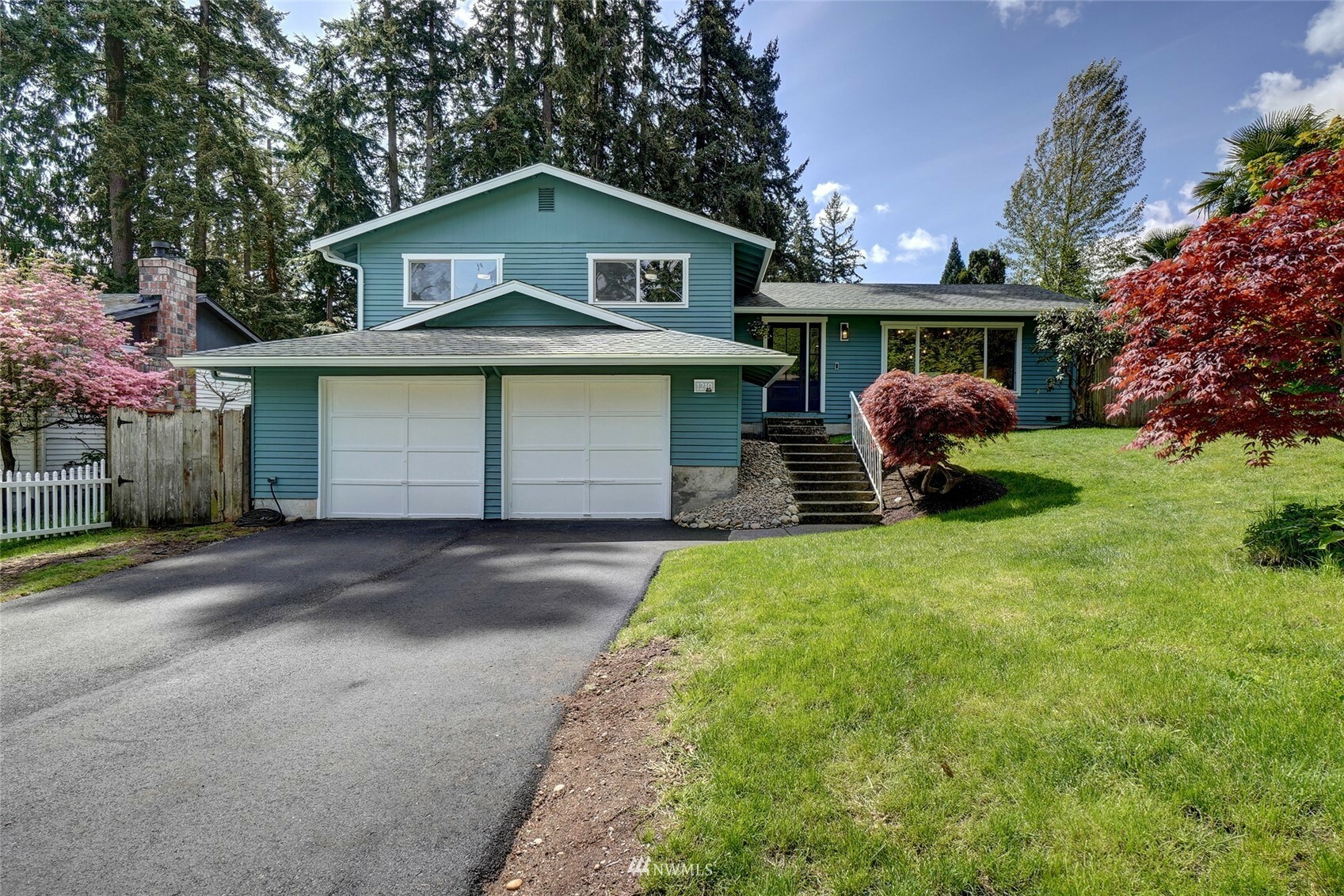 Property Photo: 1210 204 Place SE WA 98012
